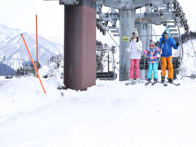 新幹線JRで楽しむスノボ旅行の魅力